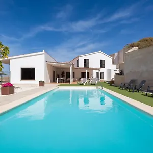  Villa Selena